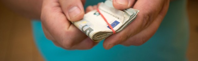Выгодное предложение оказалось обманом: жители Эстонии вновь теряют деньги из-за старой схемы мошенничества?