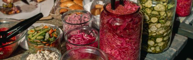 Причудский праздник живота: едем к Чудскому озеру за тем, что не купить в супермаркете