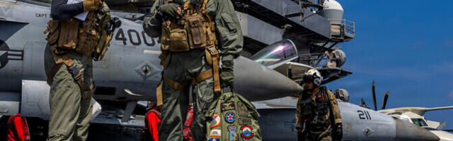 США сосредоточили вблизи Ирана крупнейшие военные силы с 2003 года