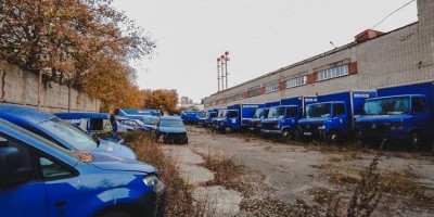 В Москве обнаружили «кладбище» машин Почты России