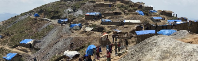 Немецкий постановщик Даниеэль Коттер ставит спектакль о добыче сланца