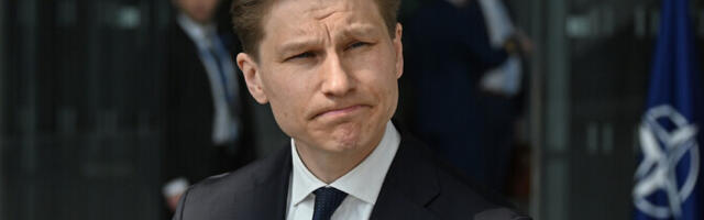 Министр обороны Финляндии: заменить ядерное сдерживание США нереалистично