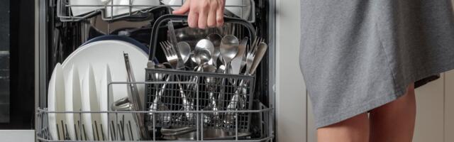 Что дешевле: использовать посудомоечную машину или мыть посуду вручную?