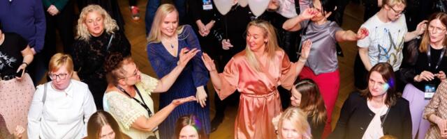 Большой обзор рождественских праздников в госучреждениях: одни пекут имбирное печенье, другие отмечают годовщину