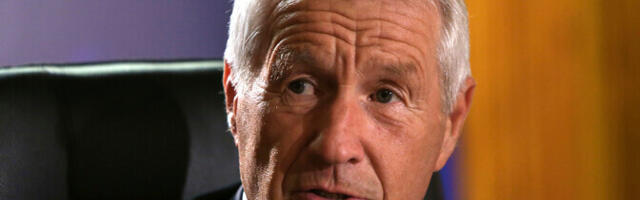 В Норвегии начали расследовать бывшего премьер-министра Ягланда из-за связей с Эпштейном