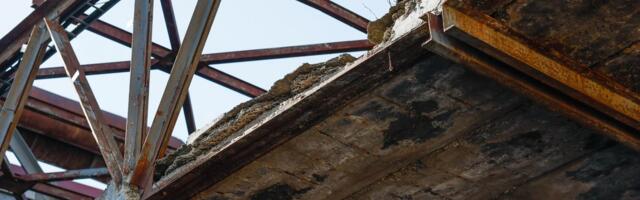 ФОТО | В Таллинне с моста осыпались куски бетона