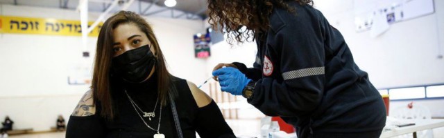 Коронавирус в мире: Израиль отменяет ограничения, Британия готовится к снятию локдауна, у России - третья вакцина