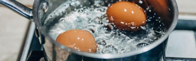 Отвечают медики: сколько яиц можно съедать в неделю, не опасаясь повышения уровня холестерина?