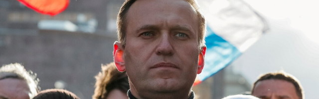Роскомнадзор заблокировал сегодня сайты Навального. По какой причине?