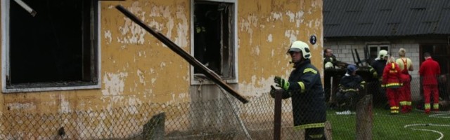 ФОТО: В пожаре в жилом доме погиб человек