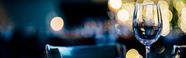 В Ротерманне открывается новый театр-ресторан Mon Reflets. Первая премьера — на русском языке