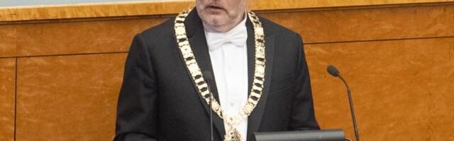 Президент Эстонии Алар Карис во второй раз не провозгласил поправки к Закону о церквях и приходах