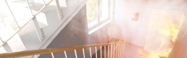 Два пожара за одну ночь: в Кохтла-Ярве пострадали люди, в Йыгевамаа погиб мужчина