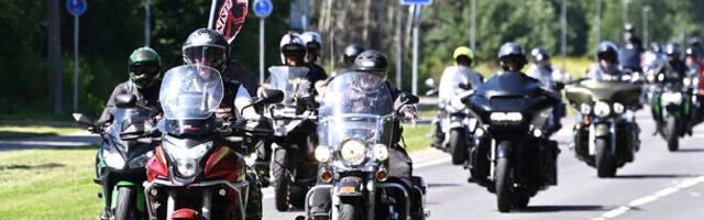Участники Bike Fest осмотрели главные достопримечательности Ида-Вирумаа