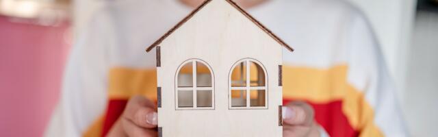 Фиксировать процентную ставку по жилищному кредиту или нет?