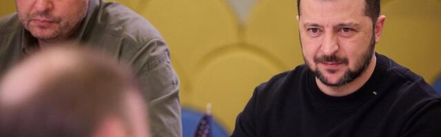 Зеленский уволил руководителя Офиса президента Украины Ермака 