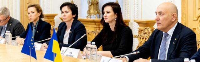 Ругинене обсудит в Варшаве с польским коллегой оборону региона, укрепление границы