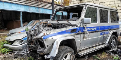 В Москве найден склад разбитых полицейских автомобилей