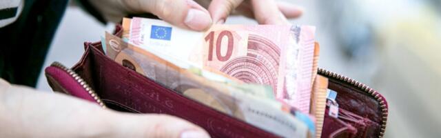 Почти каждый второй пенсионер в Литве беден