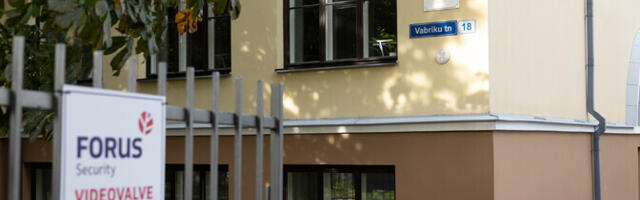 Родители и город спорят о временных помещениях для школы Каламая