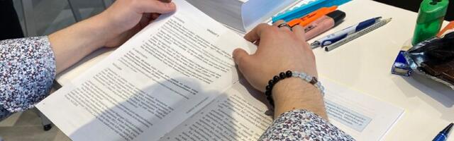 Государство планирует забрать гимназии под свой контроль