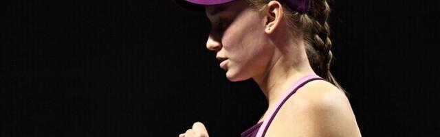 Итоговый турнир WTA: победу праздновала Елена Рыбакина из Казахстана