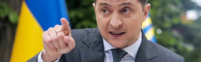 Зеленский указал, что РФ не вправе требовать поправок к конституции о Донбассе