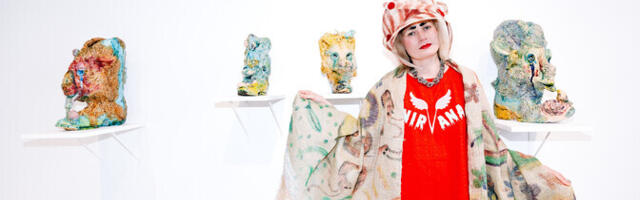 Галерея: Крис Лемсалу открыла в Таллинне выставку керамических скульптур