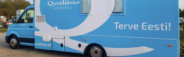 Быстро и удобно: вакцинационный автобус отправляется в столичный Пыхья-Таллин