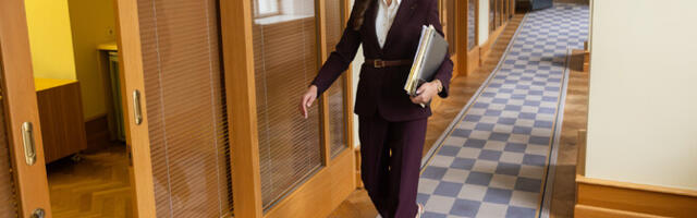 Заседание специальной комиссии о независимости экономических исследований не состоялось