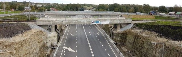 Участок шоссе Таллинн-Нарва в Силламяэ реконструируют к концу 2021 года