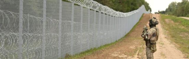 На границе Литвы с Беларусью пограничники развернули 38 нелегальных мигрантов