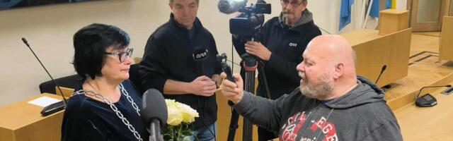 Мэра Нарвы удалось избрать только со второго раза: хрупкая коалиция обеспечила Катри Райк победу одним голосом