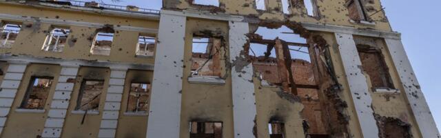 ВОЕННЫЙ ДНЕВНИК (1153-й день) | „Пасхальное перемирие“ закончилось, Путин объяснил удар по конгресс-залу в Сумах „возмездием“ 