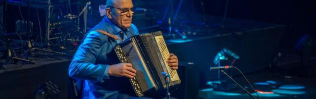 ФОТО: Корпоратив Grossi собрал 4000 человек со всей Эстонии, Олег Гросс удивил игрой на баяне