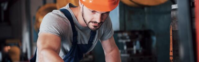 Ты – начальник, я… Представители Трудовой инспекции отвечают на актуальные вопросы читателей