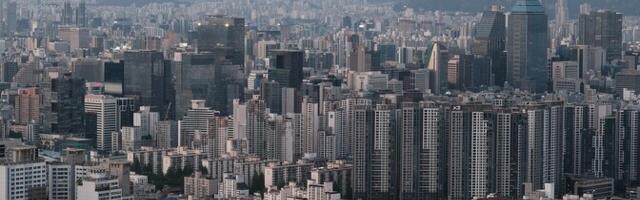 В Южной Корее самая низкая рождаемость в мире, из-за этого численность ее армии упала на 20%