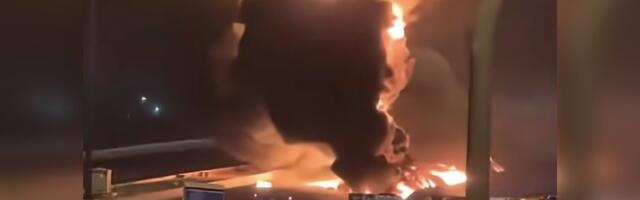 Правда ли, что на этом видео показан пожар после иранского удара по посольству США в Эр-Рияде?