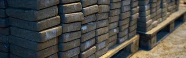 В Эстонию пытались доставить тонну кокаина