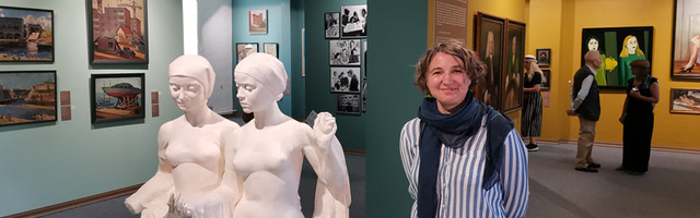 Картины, плакаты, скульптуры, фотографии, ткани — все вместе и все о Нарве