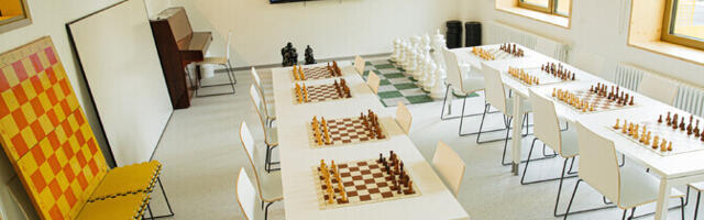 Минобр: детские лагеря и частные школы по интересам должны быть освобождены от налога с оборота