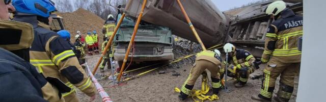 ФОТО | В Эстонии на строительстве Rail Baltica произошел тяжелый несчастный случай