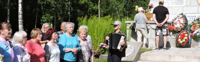 26 июля по местам памяти проехали на автобусах и велосипедах  +ГАЛЕРЕЯ