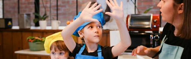 Украинский детский читательский клуб КОЛО проводит День в музее ERM вместе с детьми и взрослыми