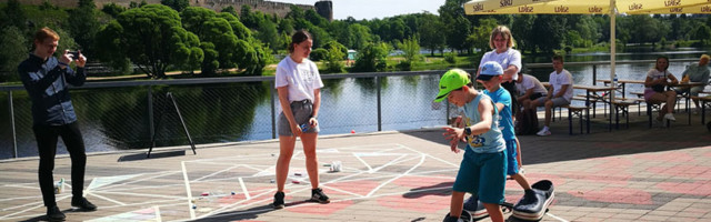 Чем насытить жизнь променадов? От рыбного рынка до фестивалей света